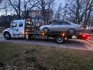 Apple Towing Winnipeg