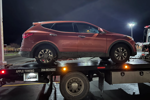 Apple Towing Winnipeg